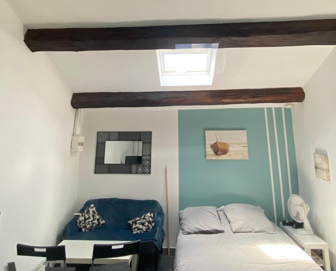 Studio Cosy 5 Mn De La Gare 10 Mn Des Plages Сет Экстерьер фото